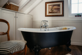 British Living Logo Atelier Freienstein